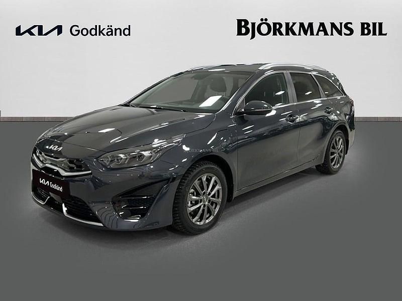 /h8g/ penta metal m Begagnad 2023 Kia Ceed Sportswagon Advance Kombi | 319 900 kr (Dyr) - Bild 1/4