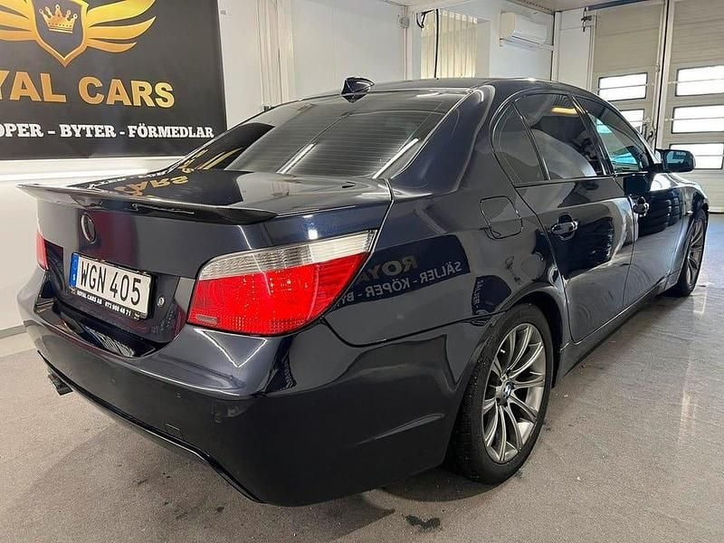 Begagnad BMW 525 M Sport 192 HK (141 kW) 2005 Blå Sedan