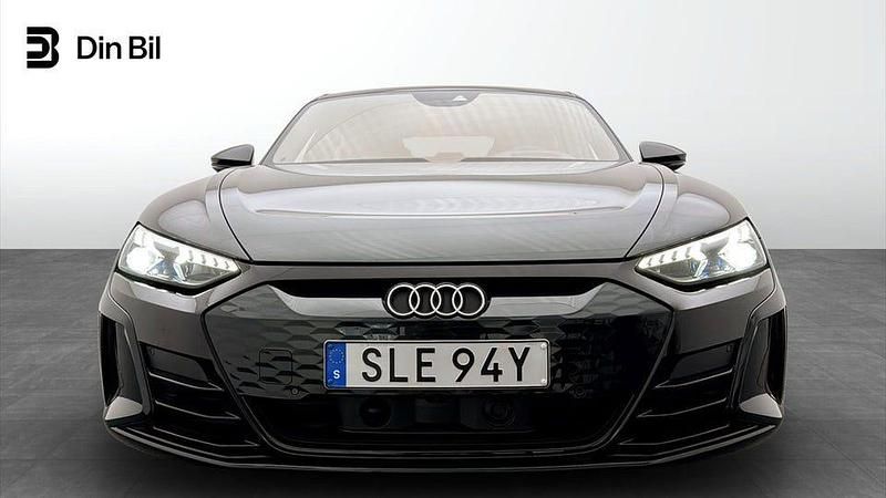 Begagnad Audi e-tron Exclusive 439 kW (598 HK) 2024 Individuell lackering, au SUV