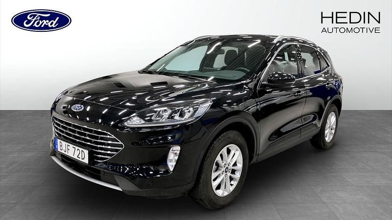 Svart Begagnad 2023 Ford Kuga Titanium SUV | 289 900 kr (Lite dyr) - Bild 1/4