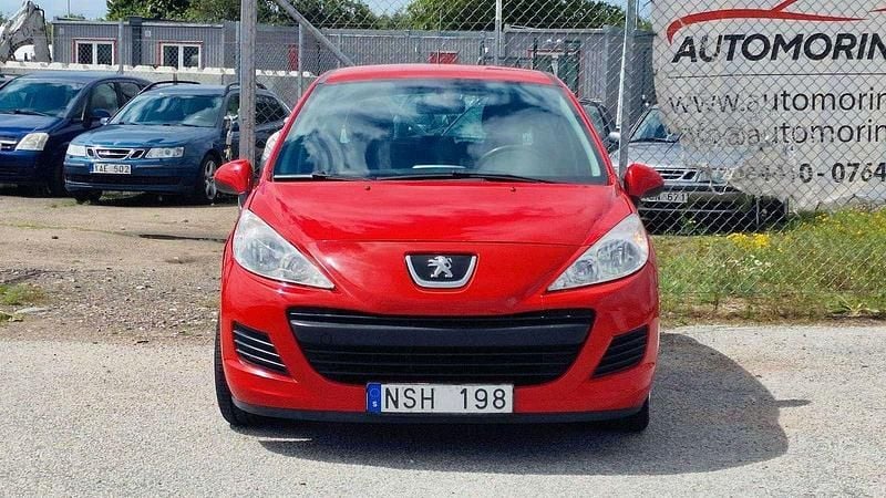 Röd Begagnad 2010 Peugeot 207 Halvkombi | 29 900 kr (Marknadspris) - Bild 1/4