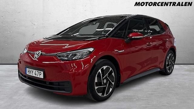 Mörkröd Begagnad 2023 VW ID.3 Pro Performance Halvkombi | 319 000 kr (Bra pris) - Bild 1/4