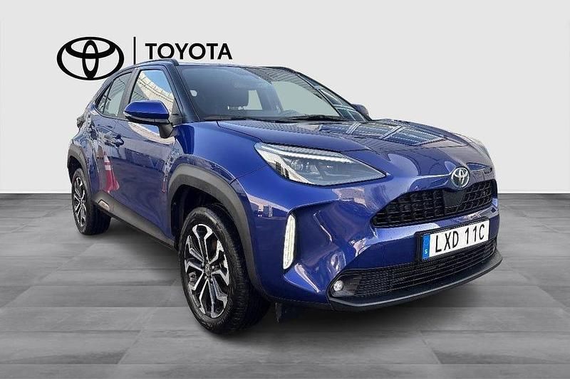 Begagnad Toyota Yaris Hybrid Active 117 HK (86 kW) 2023 Blå