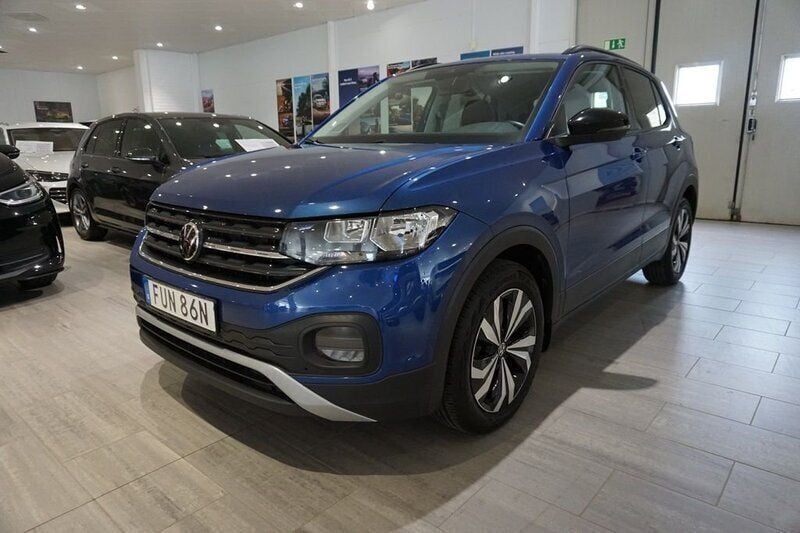 Blå Begagnad 2021 VW T-Cross Style SUV | 179 000 kr - Bild 1/4