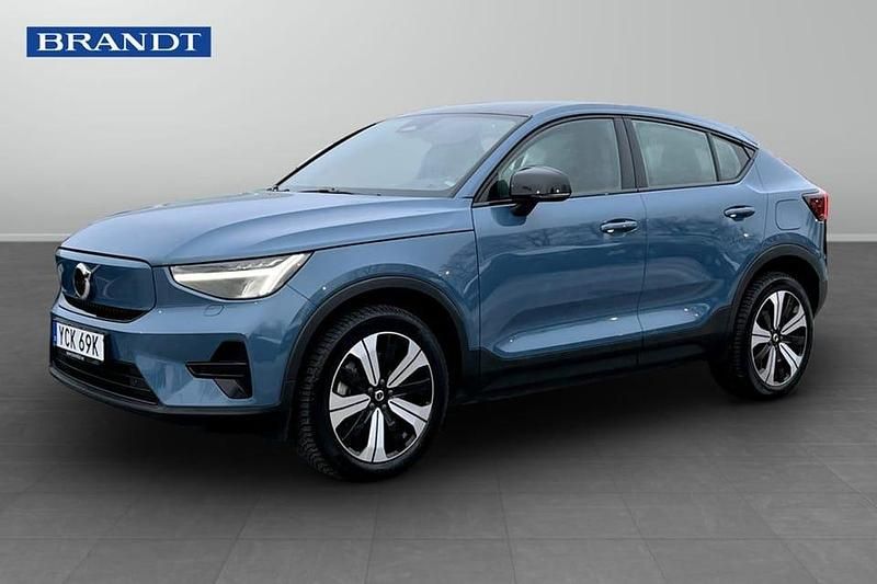 Blå Begagnad 2023 Volvo C40 Core SUV | 359 900 kr (Marknadspris) - Bild 1/4