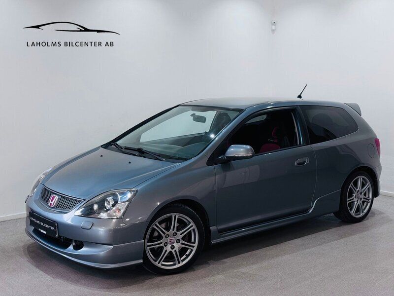 Grå Begagnad 2005 Honda Civic Type R Halvkombi | 99 900 kr (Lite dyr) - Bild 1/4