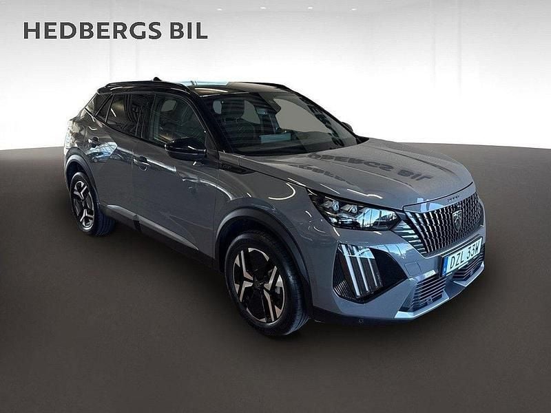 Grå Begagnad 2023 Peugeot 2008 GTi SUV | 269 900 kr (Dyr) - Bild 1/4
