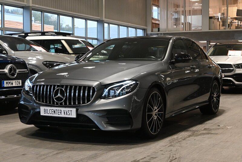 Grå Begagnad 2016 Mercedes E350 AMG Sedan | 379 000 kr (Marknadspris) - Bild 1/4