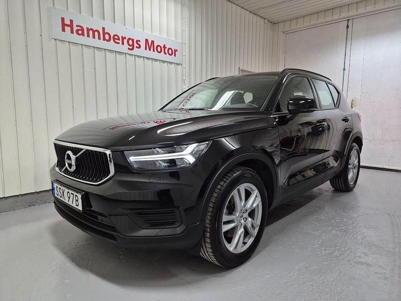 Svart Begagnad 2019 Volvo XC40 SUV | 279 000 kr (Marknadspris) - Bild 1/4