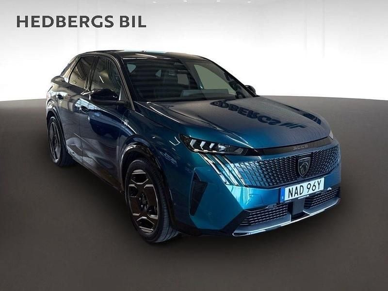 Blå Begagnad 2024 Peugeot e-3008 Ultimate SUV | 459 500 kr (Bra pris) - Bild 1/4