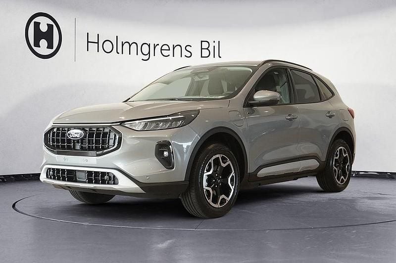 Grå Ny 2025 Ford Kuga Active SUV | 463 000 kr (Marknadspris) - Bild 1/4