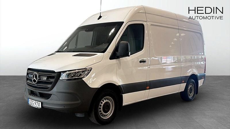 Vit (white) Begagnad 2023 Mercedes Sprinter Van | 456 125 kr (Marknadspris) - Bild 1/4