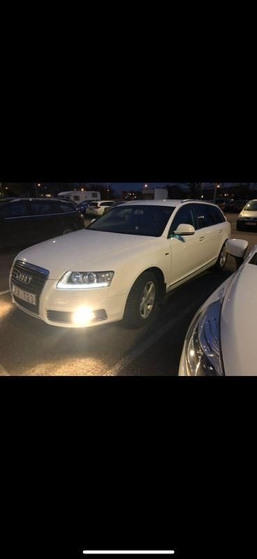 Begagnad Audi A6 170 HK (125 kW) 2011 Kombi