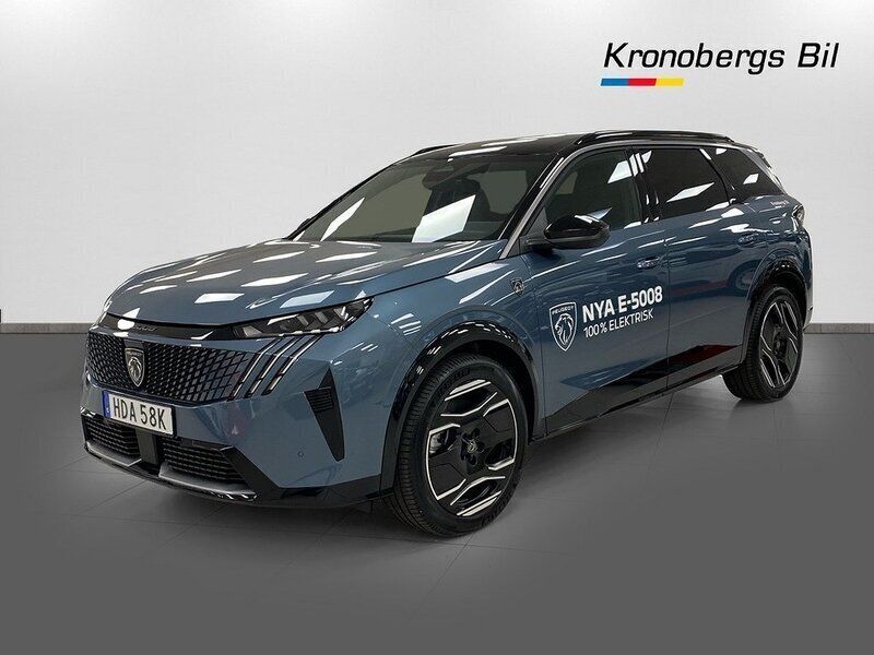 Blå (blå inrago) Begagnad 2024 Peugeot e-5008 GTi SUV | 549 900 kr (Marknadspris) - Bild 1/4