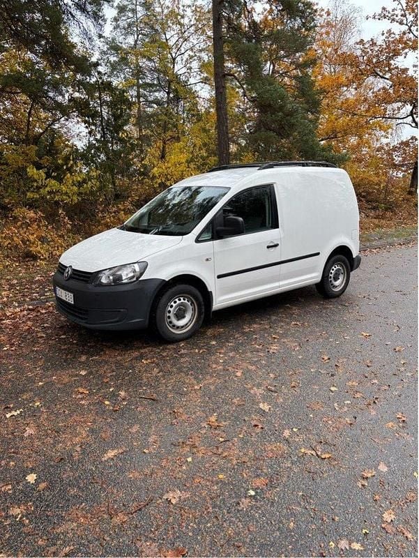 Vit Begagnad 2012 VW Caddy Minibuss | 67 000 kr (Marknadspris) - Bild 1/4
