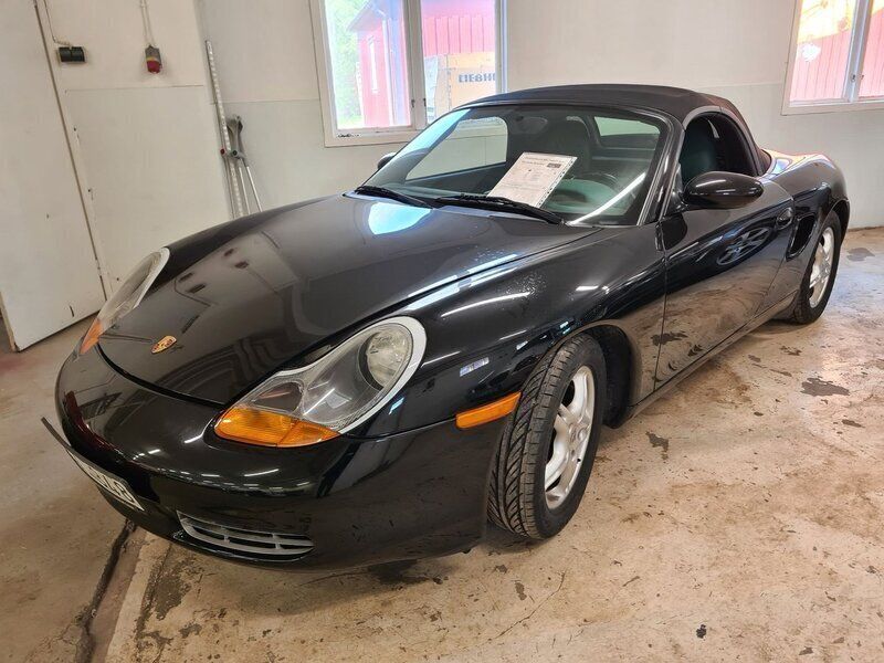 Svart Begagnad 2001 Porsche Boxster Cab | 159 000 kr - Bild 1/4