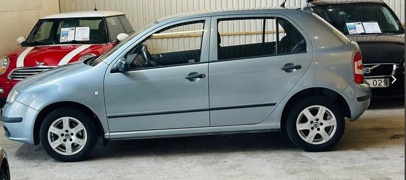 Begagnad Skoda Fabia 64 HK (47 kW) 2006
