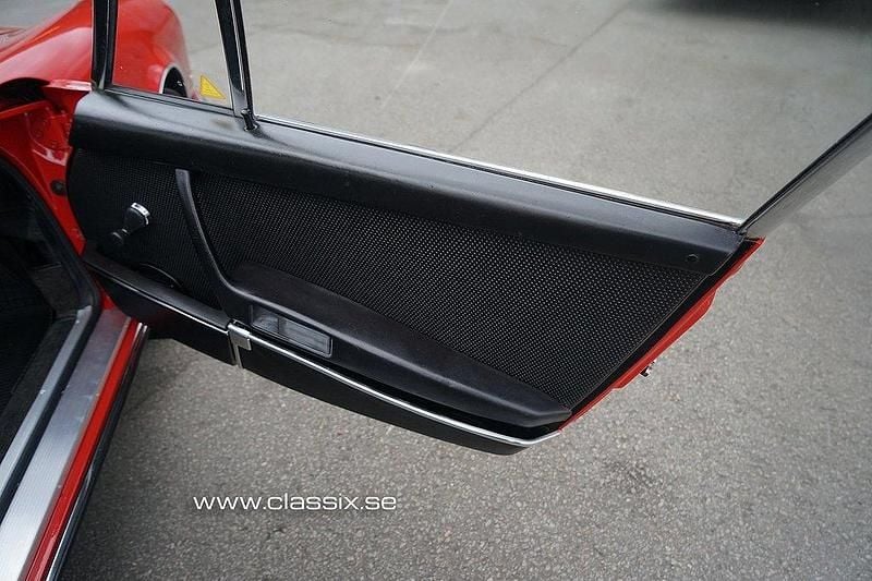 Begagnad Porsche 911 152 HK (111 kW) 1970 Röd Sportkupé