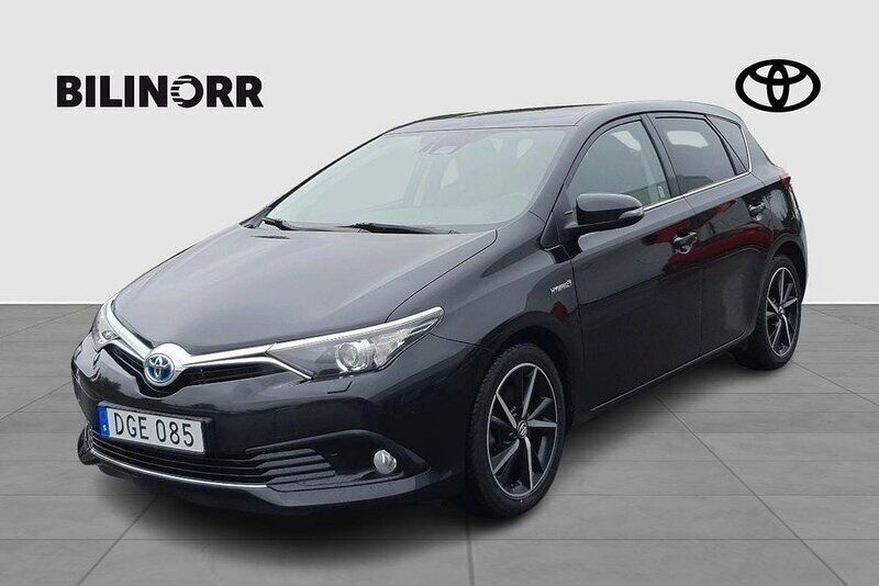 Svart Begagnad 2017 Toyota Auris Hybrid Edition Halvkombi | 169 900 kr (Marknadspris) - Bild 1/4
