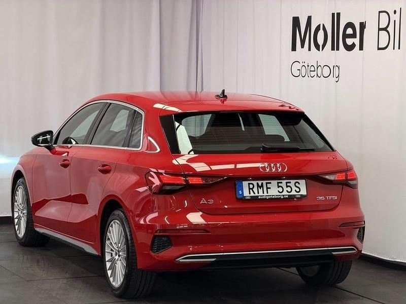 Begagnad Audi A3 Proline 150 HK (110 kW) 2023 Röd Sedan