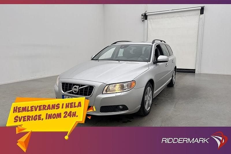 Ljusgrå Begagnad 2012 Volvo V70 Momentum Kombi | 79 800 kr (Marknadspris) - Bild 1/3