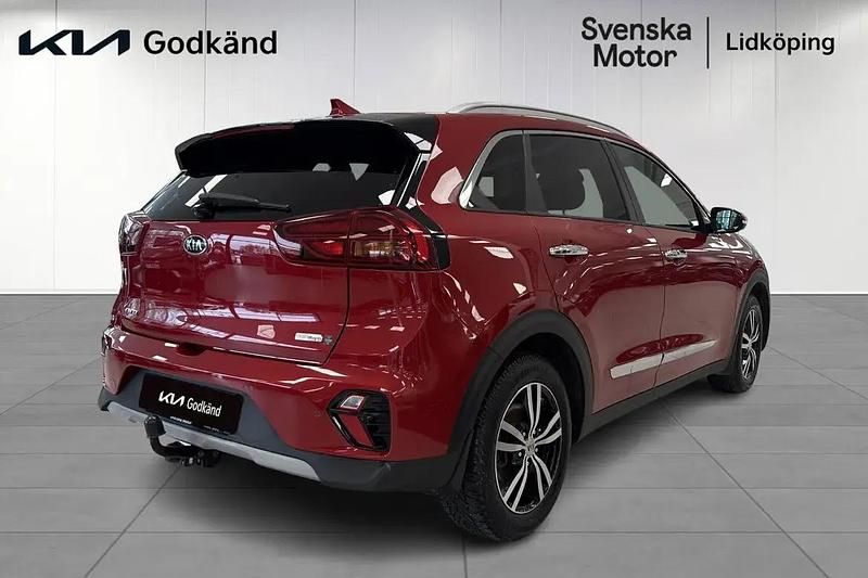 Begagnad Kia Niro Advance 141 HK (103 kW) 2020 Röd SUV