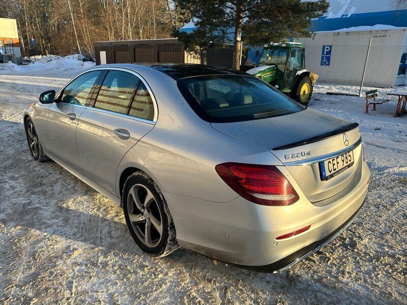 Begagnad Mercedes E220 AMG 195 HK (143 kW) 2018 Sedan