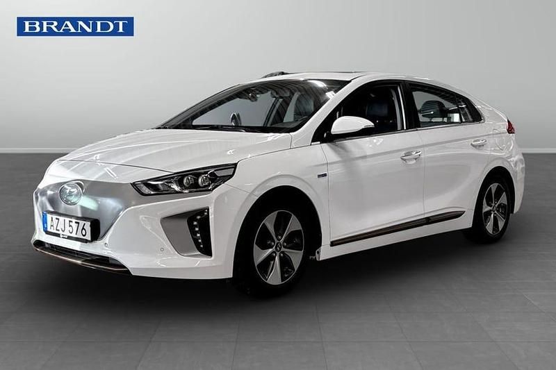 Begagnad Hyundai Ioniq Eco 88 kW (121 HK) 2018 Vit Halvkombi