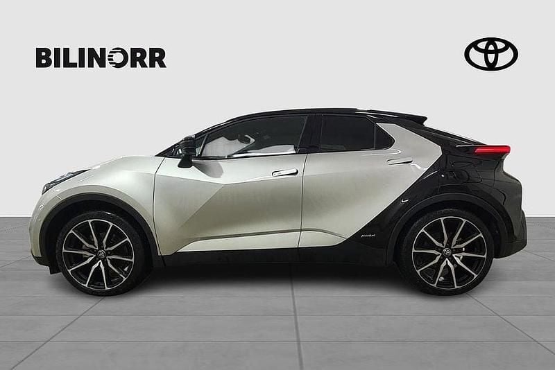 Begagnad Toyota C-HR Sport 200 HK (147 kW) 2023 Silver SUV