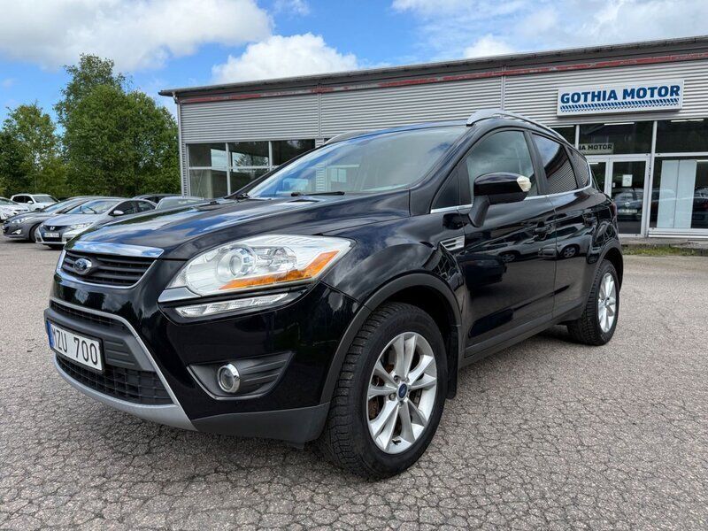 Svart Begagnad 2013 Ford Kuga Titanium S SUV | 109 900 kr (Bra pris) - Bild 1/4