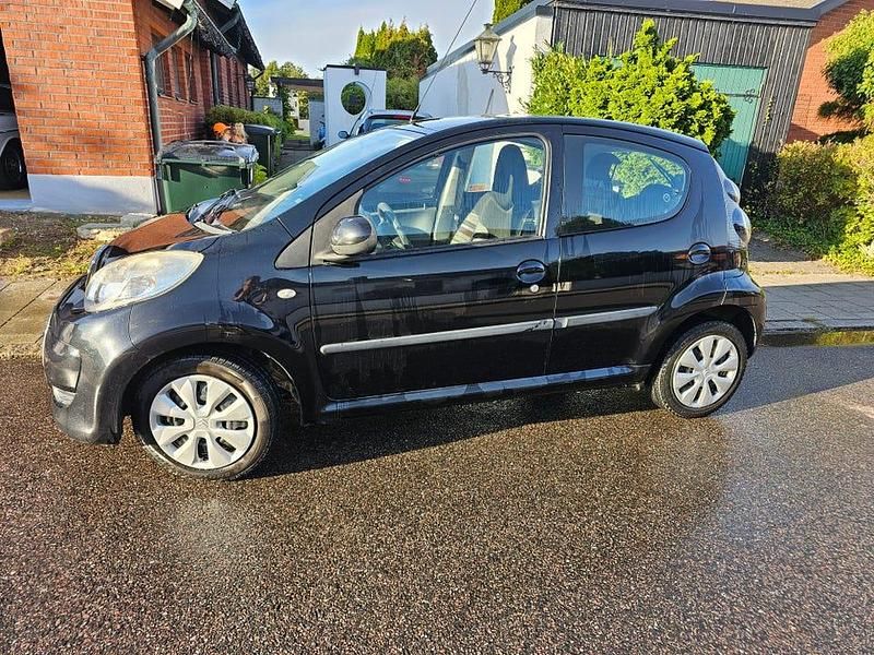 Begagnad 2010 Citroën C1 Halvkombi | 24 000 kr (Marknadspris) - Bild 1/4