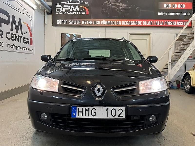Begagnad Renault Mégane GrandTour 105 HK (77 kW) 2008 Svart Kombi