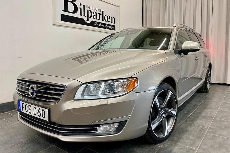 Ljusbrun Begagnad 2013 Volvo V70 Summum Kombi | 129 900 kr (Marknadspris) - Bild 1/3