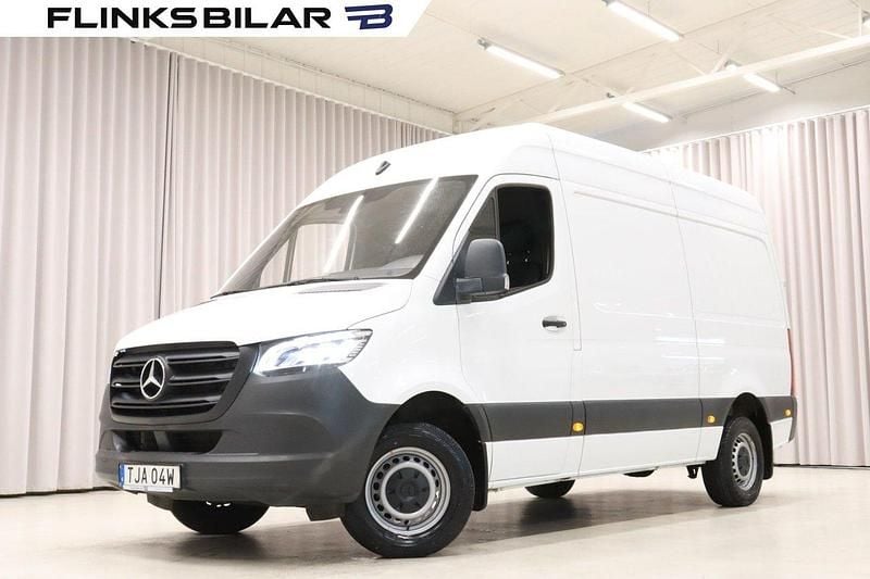 Vit Begagnad 2023 Mercedes Sprinter Van | 449 700 kr (Marknadspris) - Bild 1/4