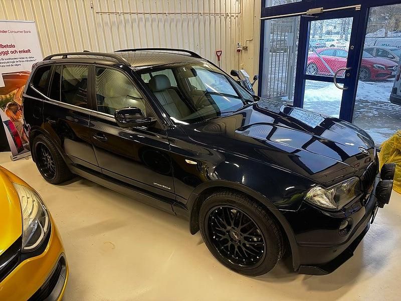 Begagnad BMW X3 Comfort Edition 218 HK (160 kW) 2010 Blå SUV