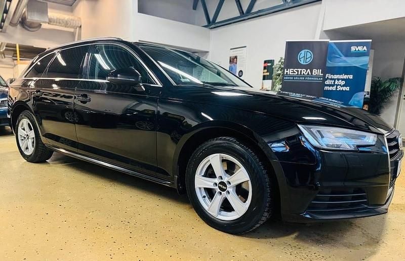 Svart Begagnad 2017 Audi A4 Proline Kombi | 129 900 kr (Marknadspris) - Bild 1/4