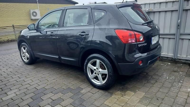 Begagnad Nissan Qashqai 141 HK (103 kW) 2009 SUV