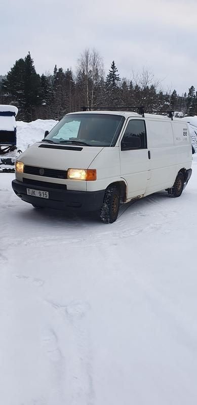 Begagnad VW T4 88 HK (64 kW) 2002 Van