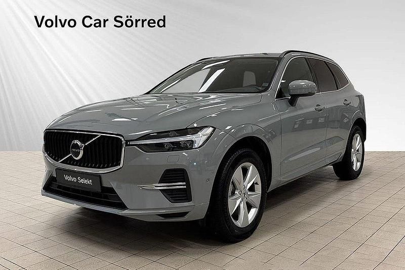 Grå Begagnad 2023 Volvo XC60 Core SUV | 434 900 kr (Superpris) - Bild 1/3