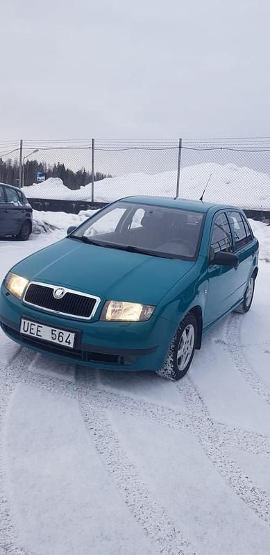 Begagnad 2003 Skoda Fabia | 14 900 kr (Marknadspris) - Bild 1/4