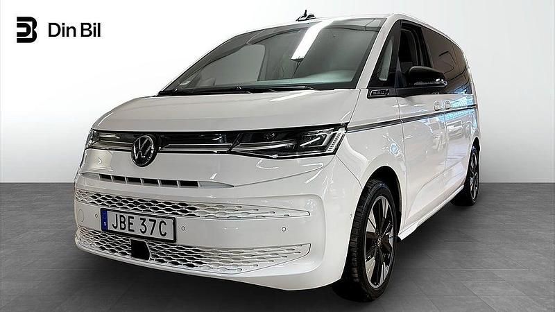 Vit Begagnad 2025 VW Multivan Style Van | 809 900 kr - Bild 1/4