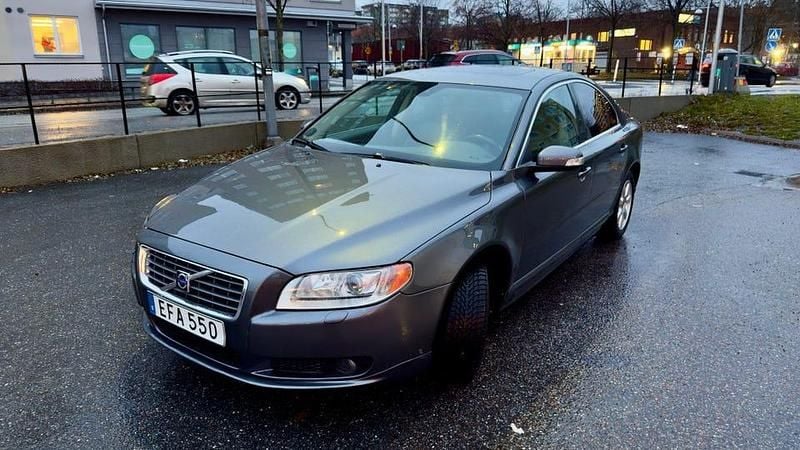 Begagnad 2007 Volvo S80 Sedan | 69 000 kr (Dyr) - Bild 1/4