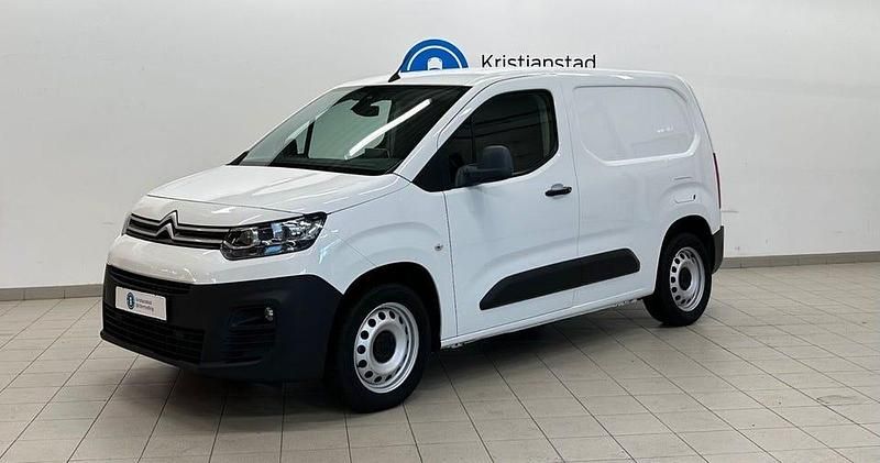 Begagnad Citroën Berlingo 131 HK (96 kW) 2019 Vit Minibuss