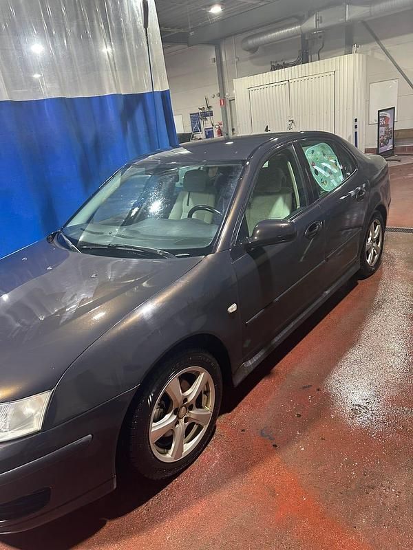Begagnad Saab 9-3 150 HK (110 kW) 2005