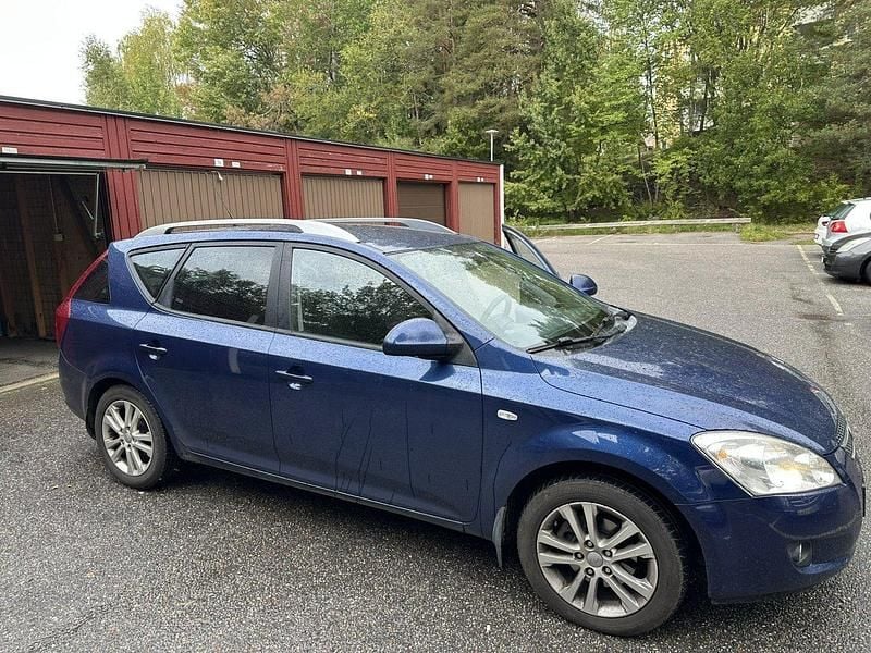 Blå Begagnad 2009 Kia Ceed Sportswagon 4 Kombi | 16 900 kr (Bra pris) - Bild 1/4
