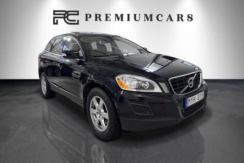 Svart Begagnad 2013 Volvo XC60 Momentum SUV | 129 900 kr (Marknadspris) - Bild 1/4