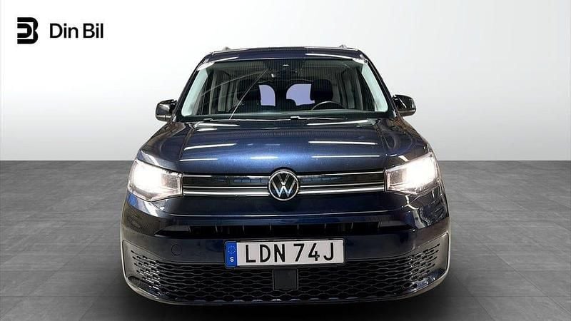Begagnad VW Caddy Life 114 HK (83 kW) 2022 Blå Minibuss