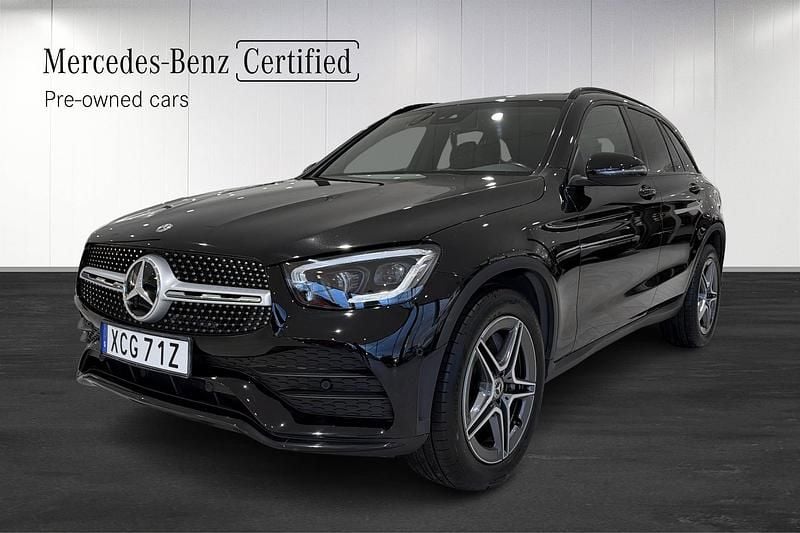 Svart (black) Begagnad 2020 Mercedes GLC220 AMG SUV | 409 900 kr (Marknadspris) - Bild 1/4