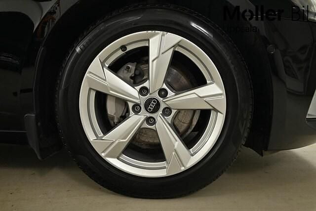 Begagnad Audi A6 Proline 204 HK (150 kW) 2023 Brilliantsvart Kombi