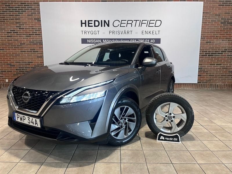 Grå Begagnad 2022 Nissan Qashqai Acenta SUV | 269 900 kr (Marknadspris) - Bild 1/4